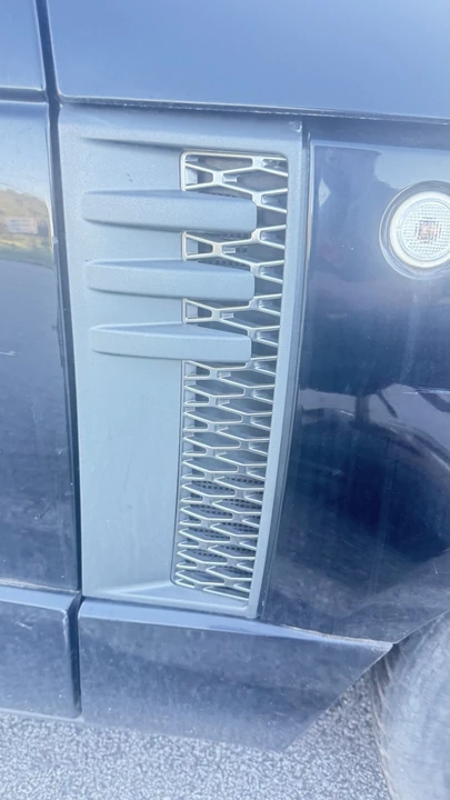 2011 Land Rover Range Rover L322 - Image 25 of 28