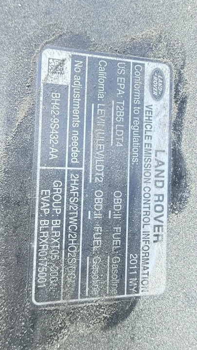 2011 Land Rover Range Rover L322 - Image 16 of 28