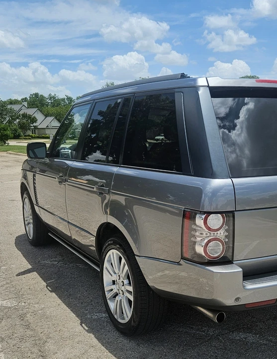 2011 Land Rover Range Rover L322 - Image 8 of 12
