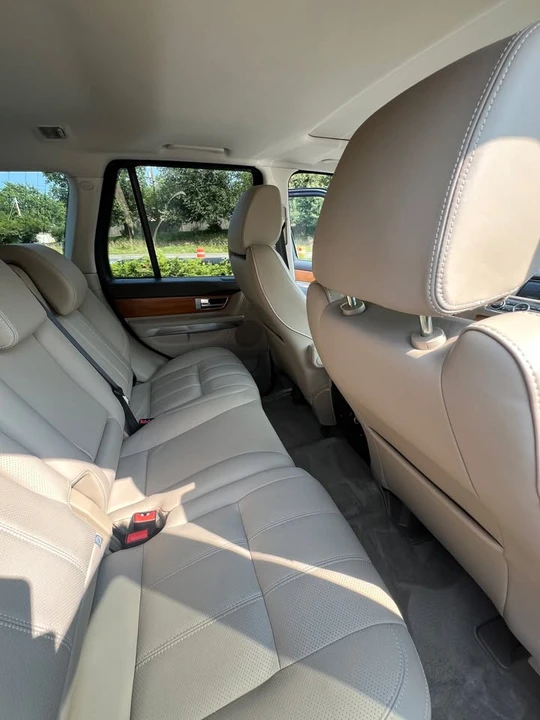 2011 Land Rover Range Rover L322 - Image 10 of 14