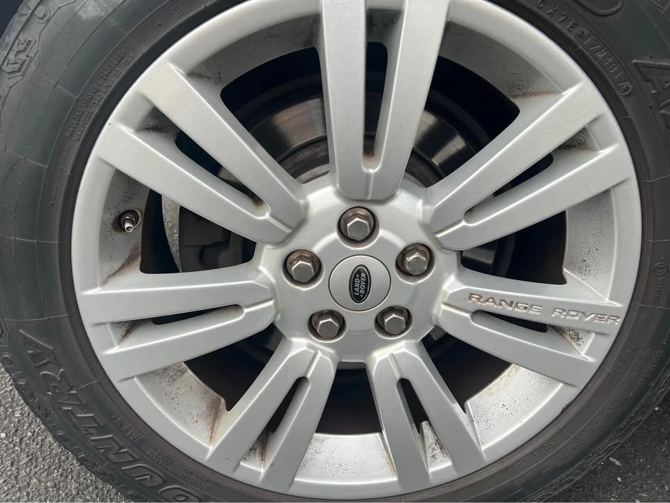 2011 Land Rover Range Rover L322 - Image 13 of 17