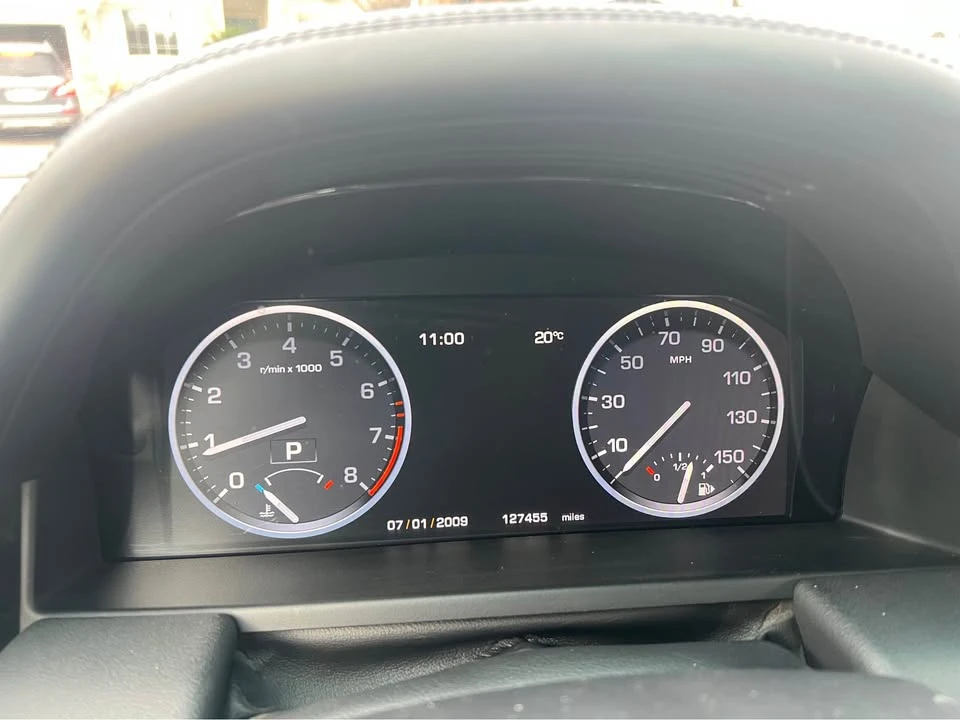 2011 Land Rover Range Rover L322 - Image 7 of 17