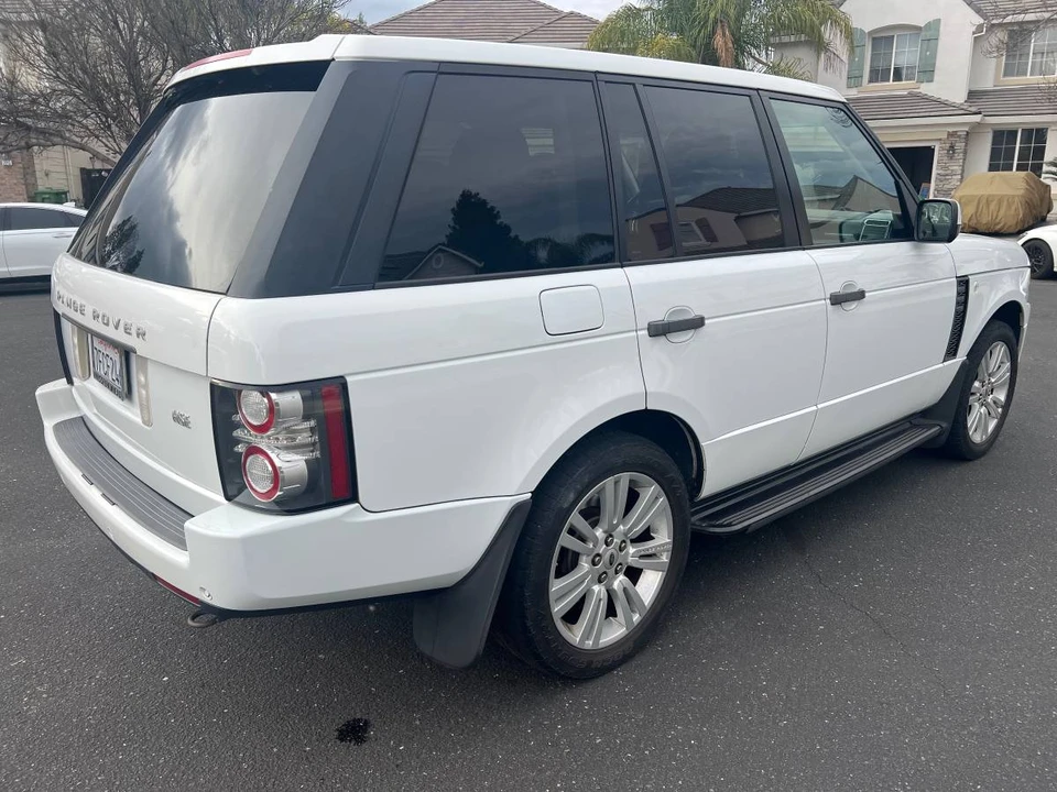 2011 Land Rover Range Rover L322 - Image 2 of 16