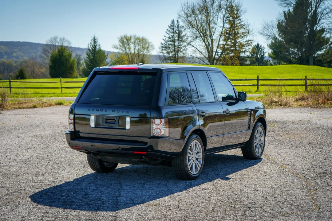 2011 Land Rover Range Rover L322 - Image 13 of 31