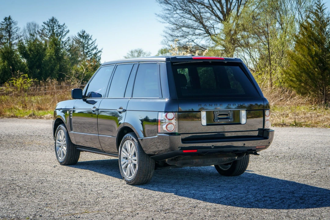 2011 Land Rover Range Rover L322 - Image 9 of 31