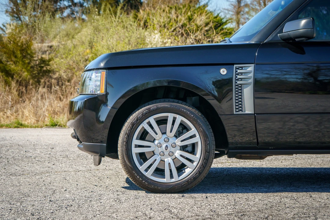 2011 Land Rover Range Rover L322 - Image 30 of 31
