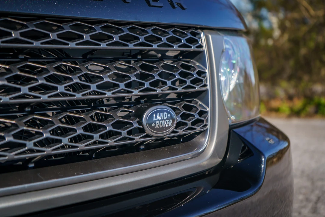 2011 Land Rover Range Rover L322 - Image 21 of 31