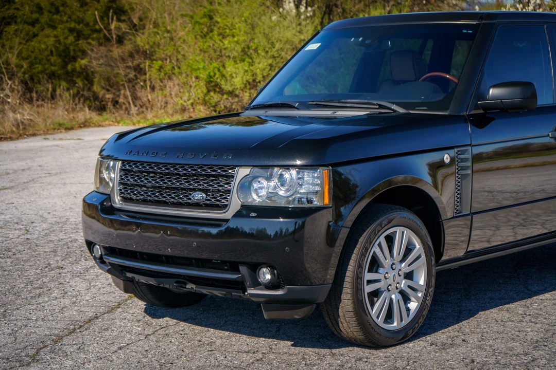 2011 Land Rover Range Rover L322 - Image 28 of 31