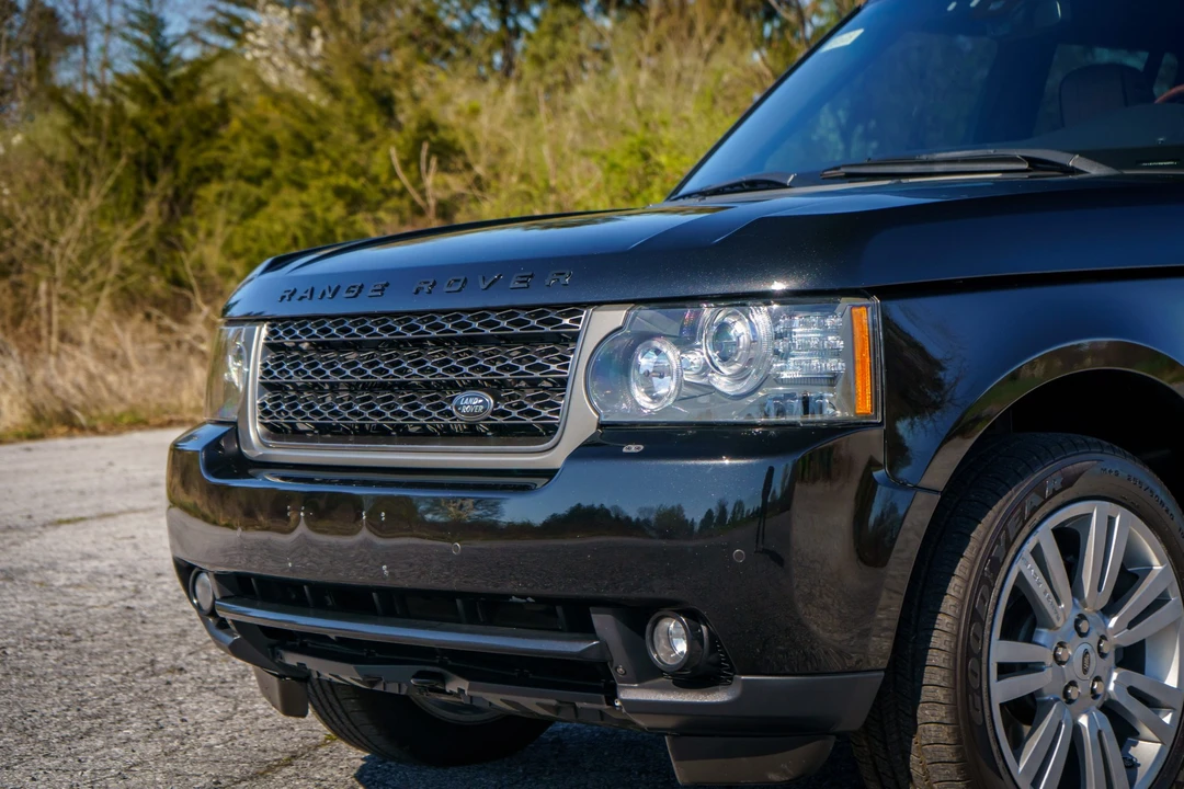 2011 Land Rover Range Rover L322 - Image 27 of 31
