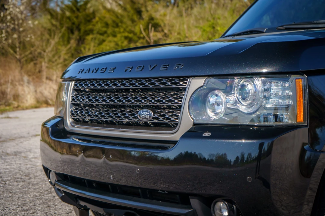 2011 Land Rover Range Rover L322 - Image 25 of 31