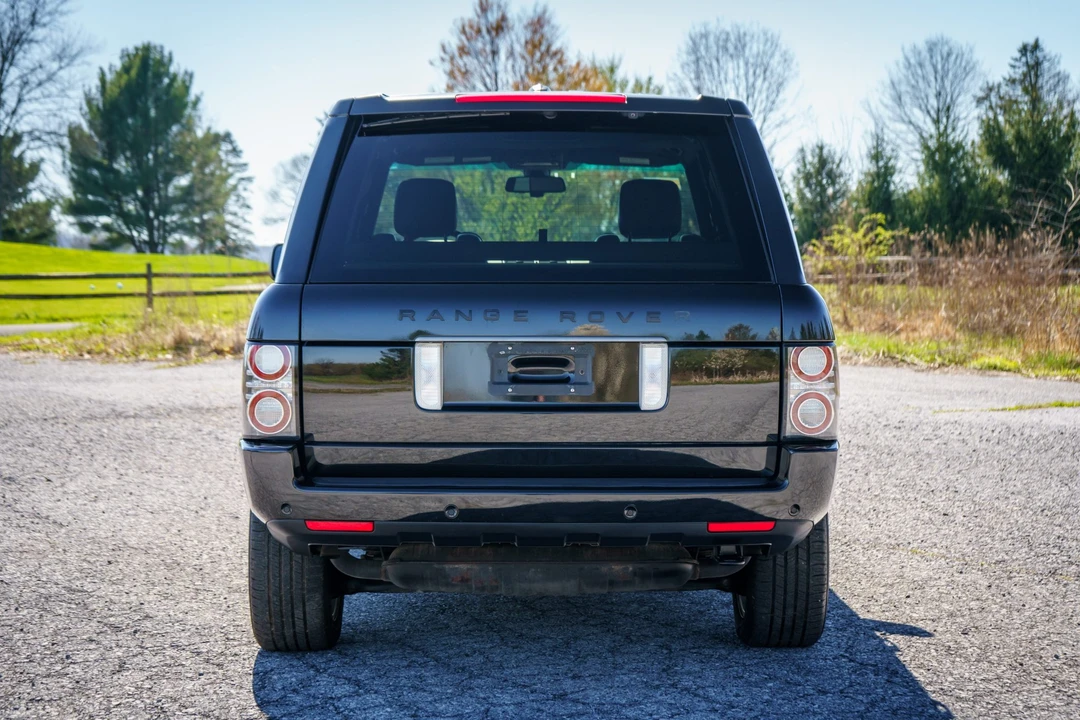 2011 Land Rover Range Rover L322 - Image 11 of 31