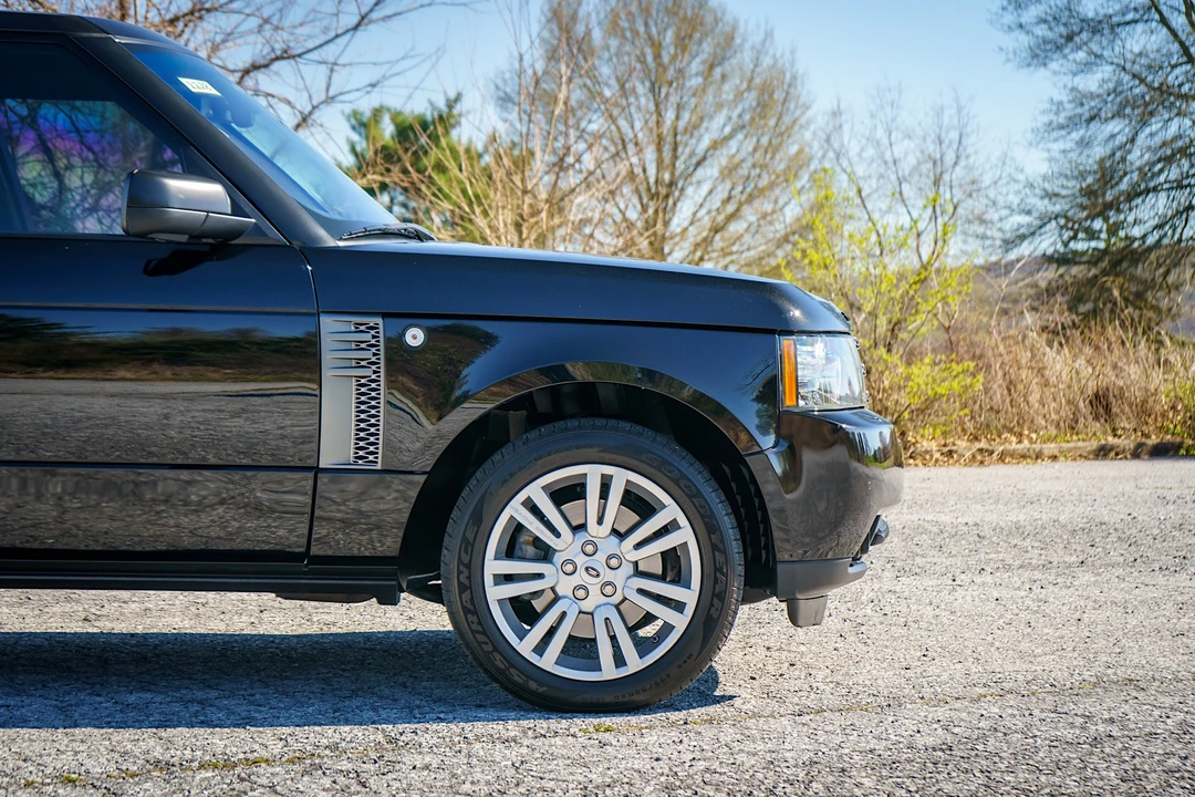 2011 Land Rover Range Rover L322 - Image 24 of 31