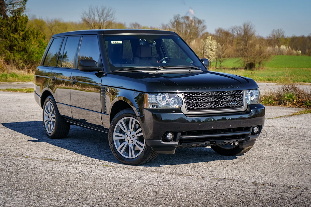 2011 Land Rover Range Rover L322 - Image 11 of 31