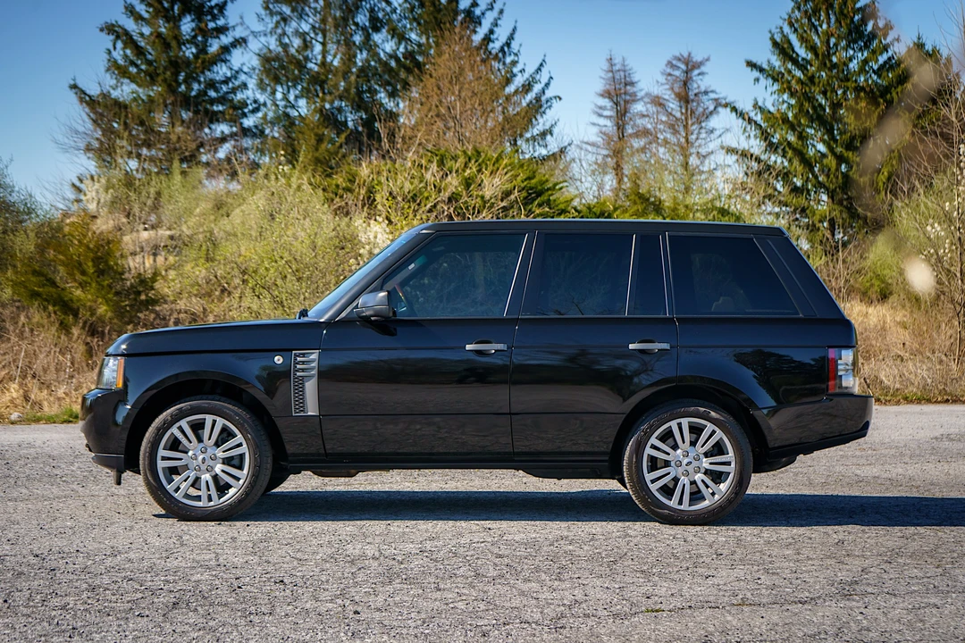 2011 Land Rover Range Rover L322 - Image 7 of 31