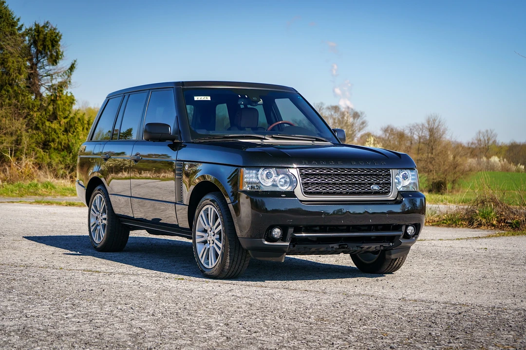 2011 Land Rover Range Rover L322 - Image 14 of 31