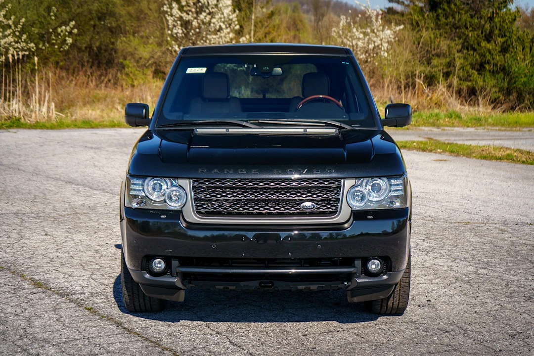 2011 Land Rover Range Rover L322 - Image 13 of 31