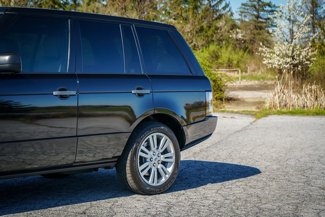2011 Land Rover Range Rover L322 - Image 30 of 31