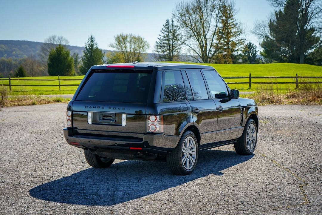2011 Land Rover Range Rover L322 - Image 9 of 31