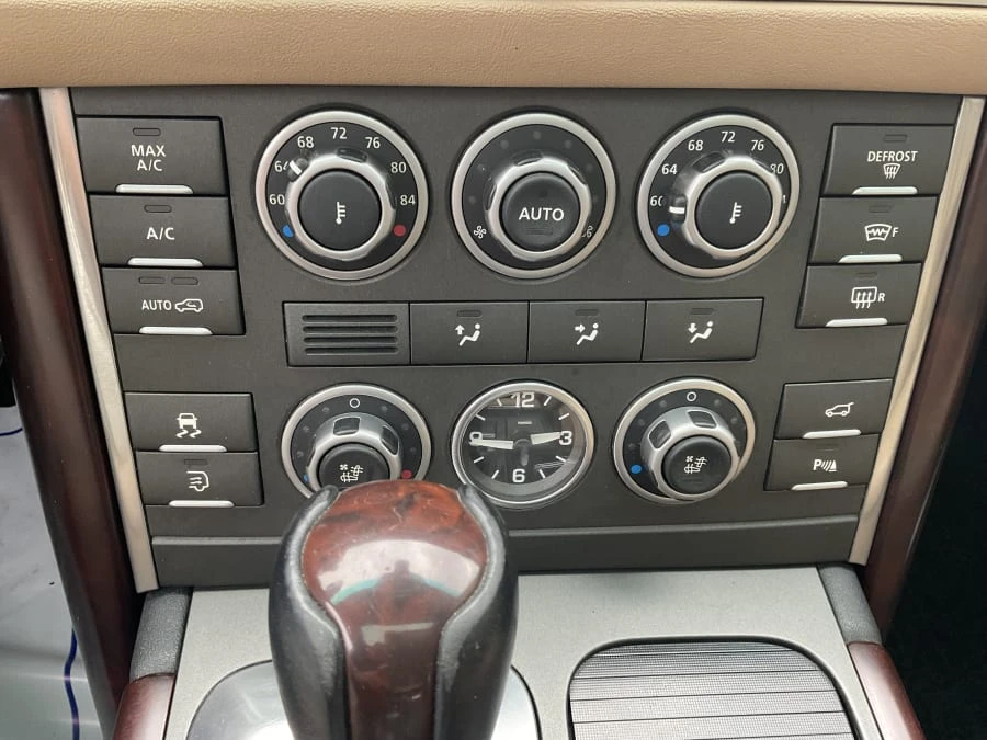 2011 Land Rover Range Rover L322 - Image 9 of 13