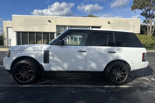 2011 Land Rover Range Rover L322 - Image 3 of 7