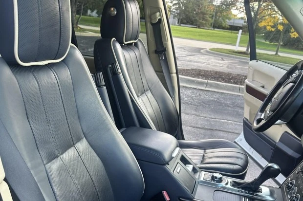 2011 Land Rover Range Rover L322 - Image 4 of 7