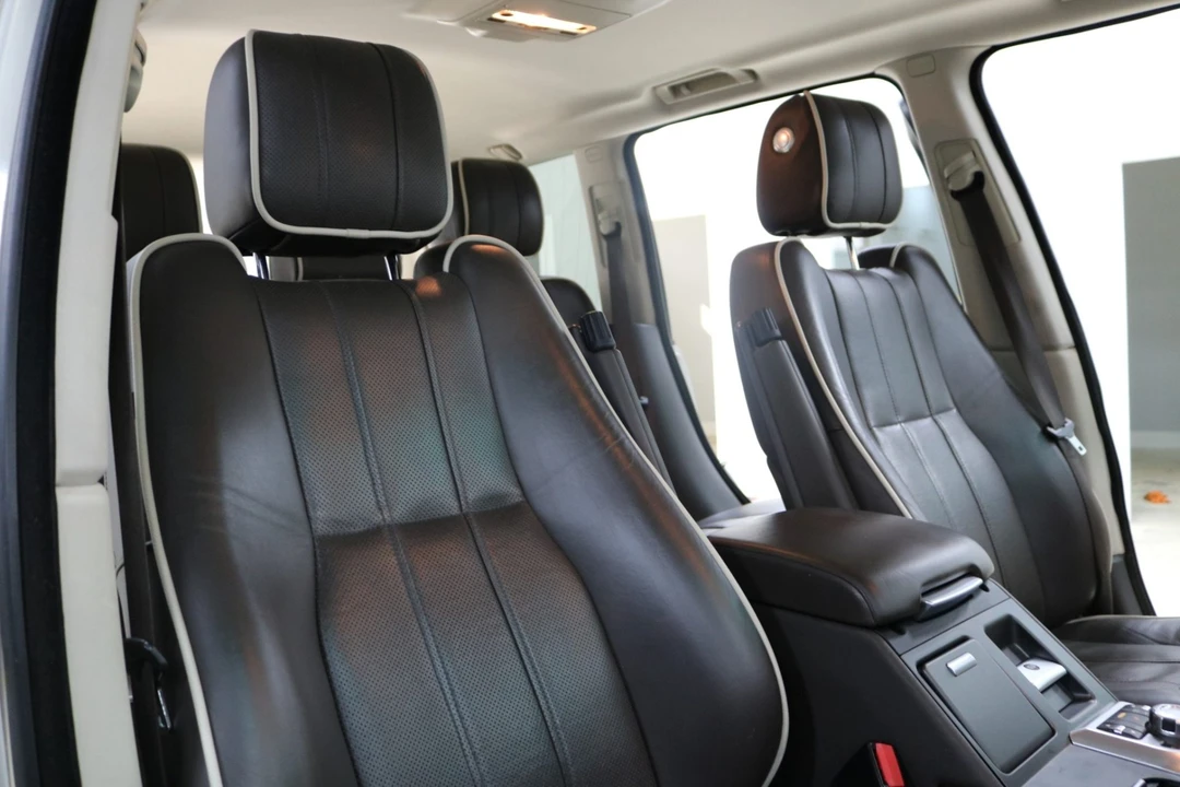 2011 Land Rover Range Rover L322 - Image 4 of 7