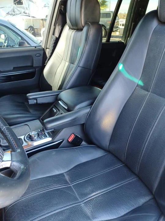2011 Land Rover Range Rover L322 - Image 9 of 14
