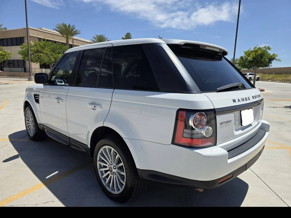 2011 Land Rover Range Rover L322 - Image 4 of 20