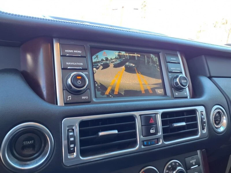 2011 Land Rover Range Rover L322 - Image 13 of 20