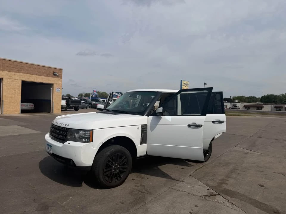 2011 Land Rover Range Rover L322 - Image 5 of 11
