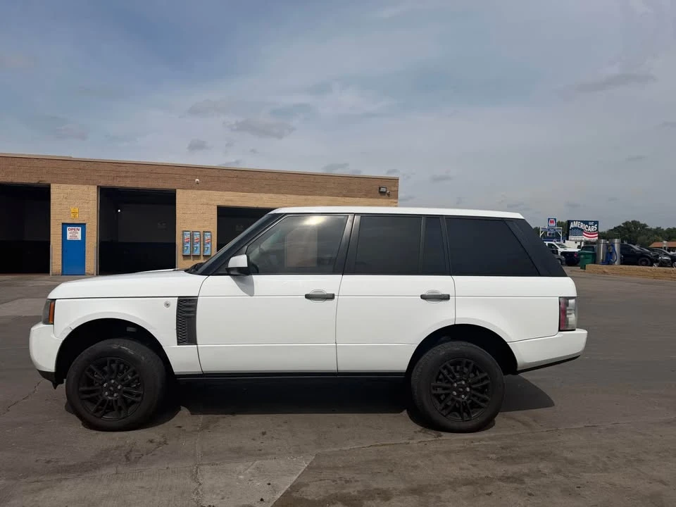 2011 Land Rover Range Rover L322 - Image 4 of 11