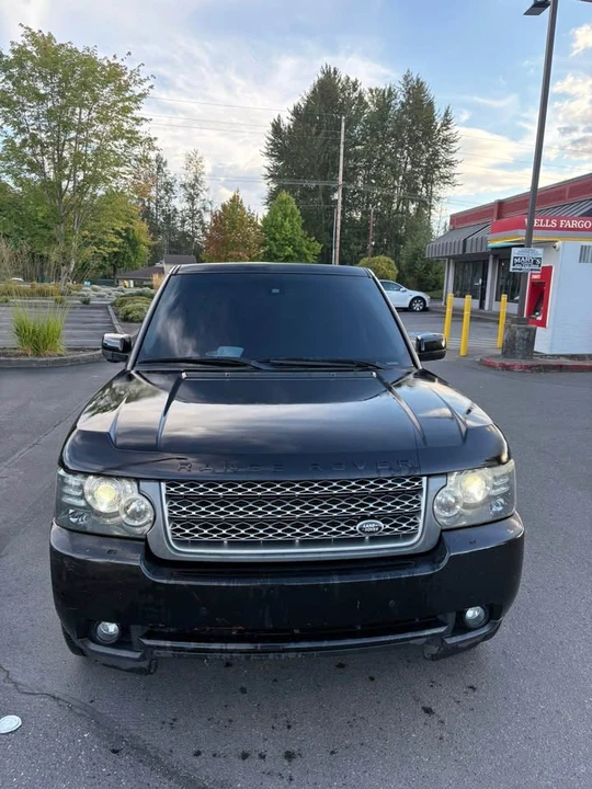 2011 Land Rover Range Rover L322 - Image 2 of 9