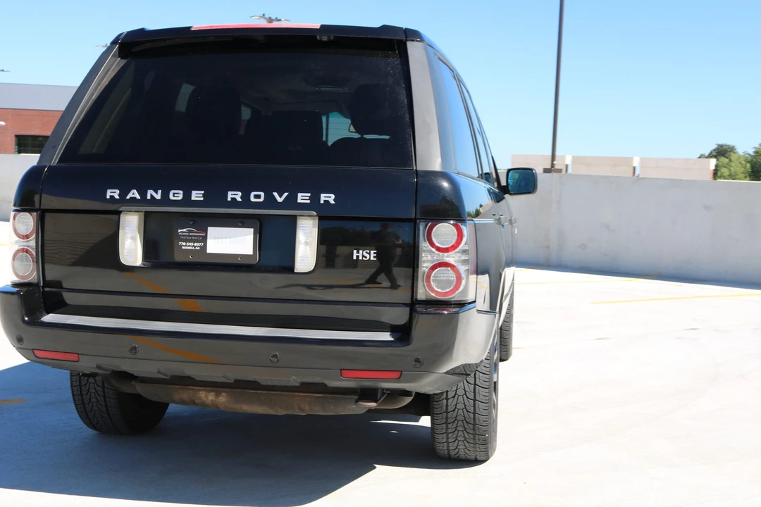 2011 Land Rover Range Rover L322 - Image 9 of 31