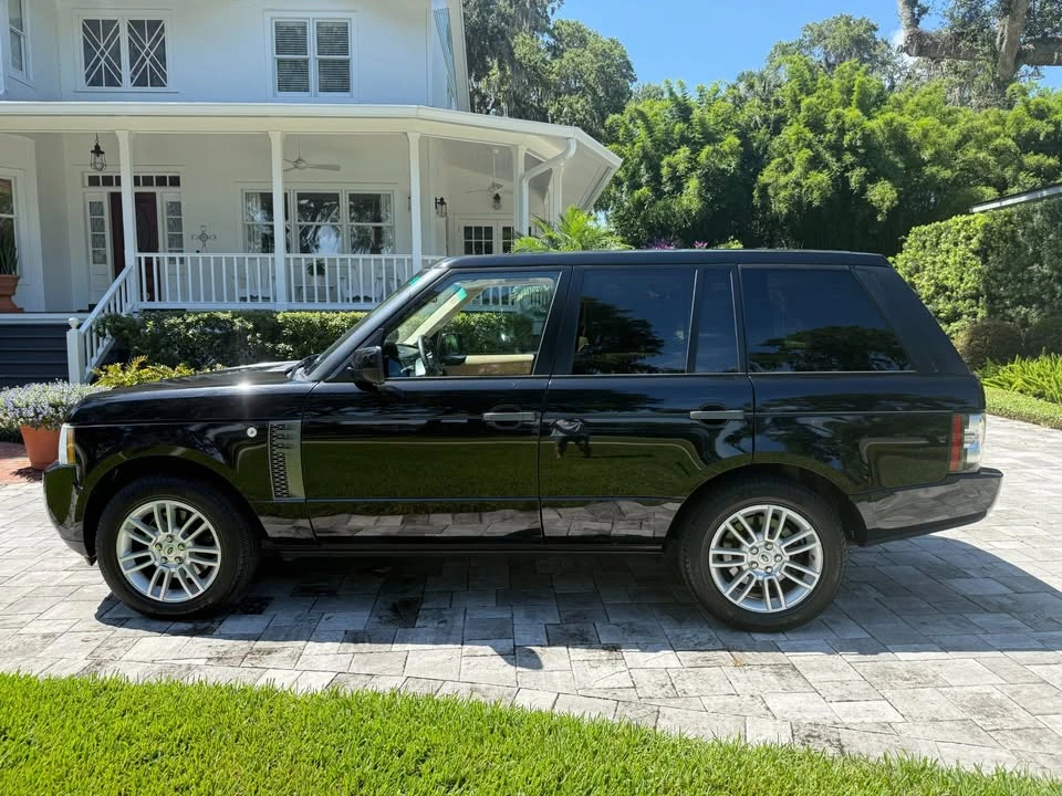 2011 Land Rover Range Rover L322 - Image 2 of 13