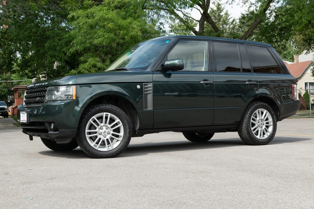 2011 Land Rover Range Rover L322 - Image 2 of 31