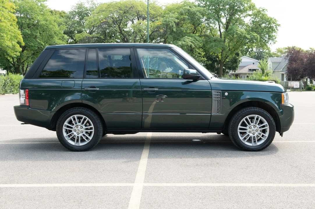 2011 Land Rover Range Rover L322 - Image 20 of 31