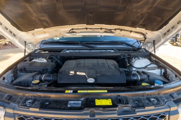 2011 Land Rover Range Rover L322 - Image 6 of 7