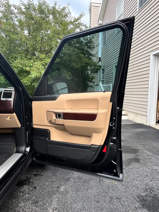 2011 Land Rover Range Rover L322 - Image 15 of 20