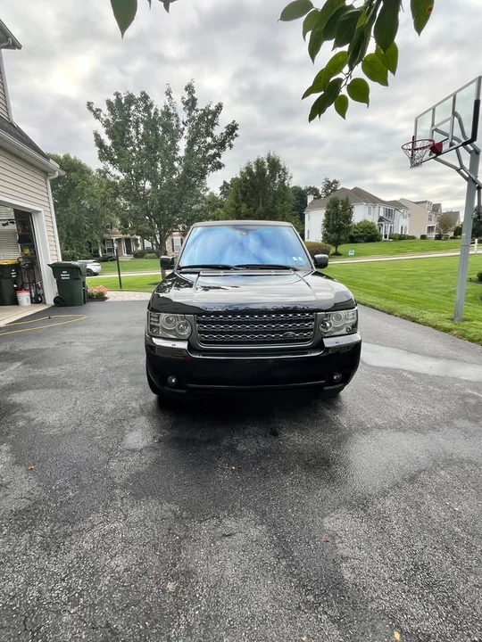 2011 Land Rover Range Rover L322 - Image 2 of 20