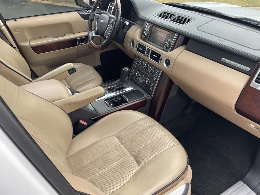 2011 Land Rover Range Rover L322 - Image 5 of 13