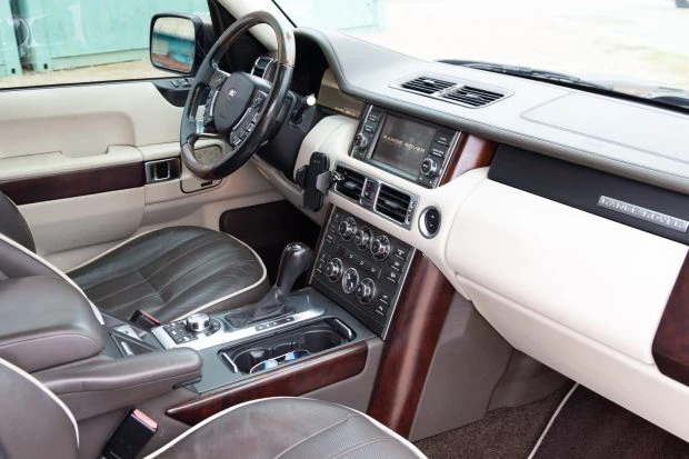 2011 Land Rover Range Rover L322 - Image 5 of 7