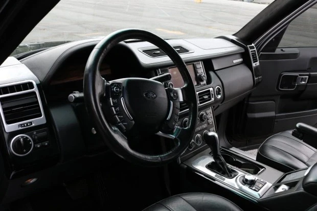 2011 Land Rover Range Rover L322 - Image 5 of 7