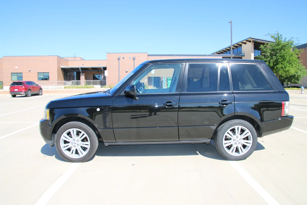 2011 Land Rover Range Rover L322 - Image 6 of 31
