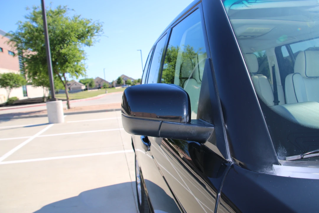 2011 Land Rover Range Rover L322 - Image 16 of 31