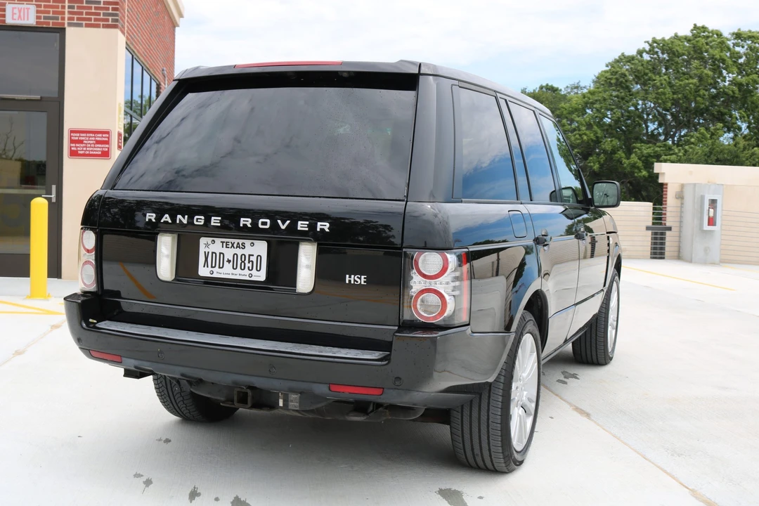 2011 Land Rover Range Rover L322 - Image 26 of 31