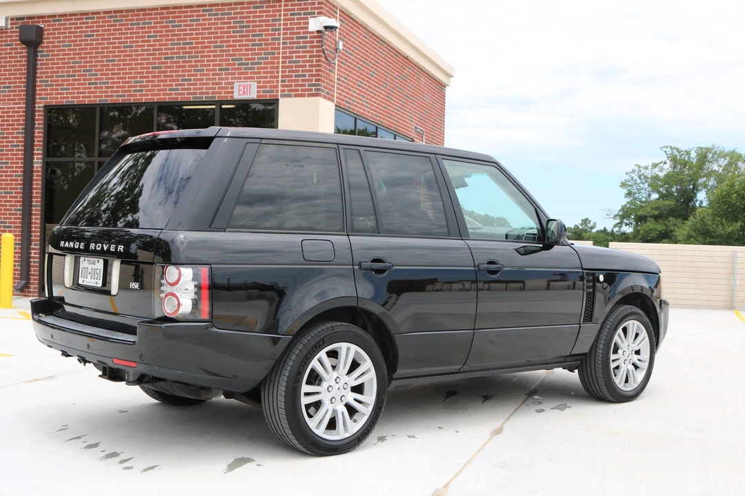 2011 Land Rover Range Rover L322 - Image 21 of 31