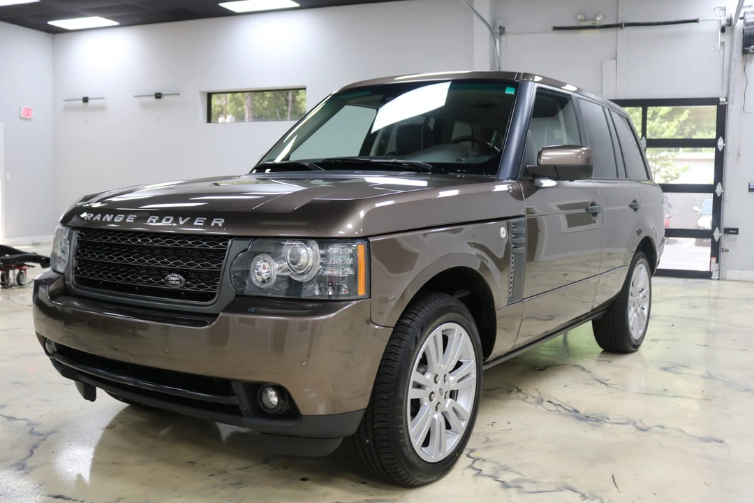 2011 Land Rover Range Rover L322 - Image 2 of 31