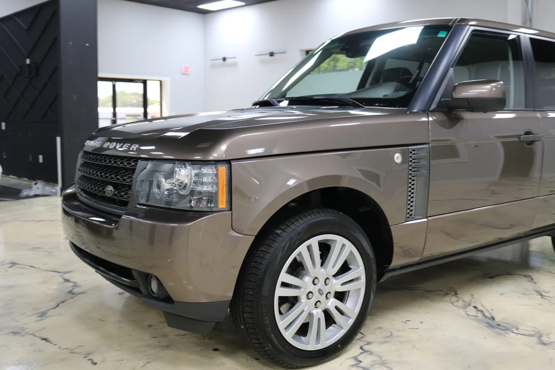 2011 Land Rover Range Rover L322 - Image 12 of 31