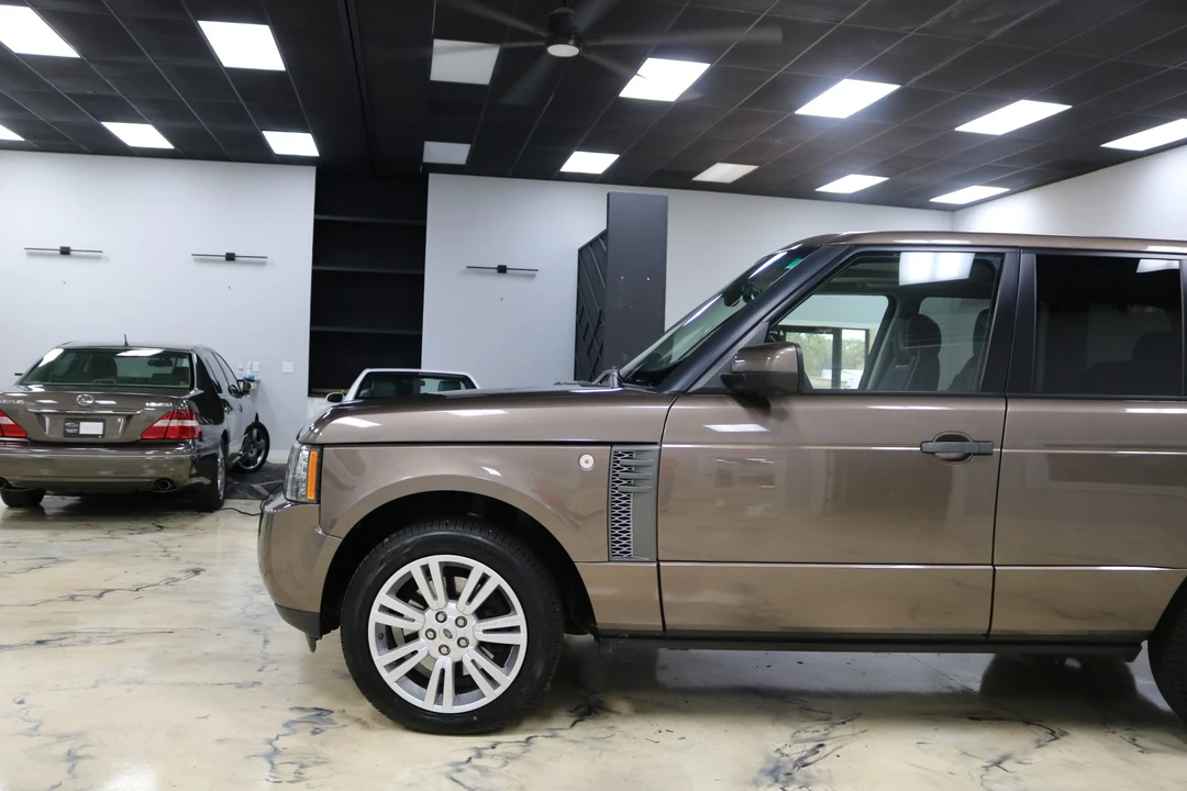 2011 Land Rover Range Rover L322 - Image 14 of 31