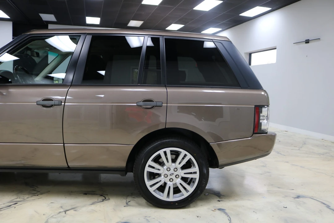 2011 Land Rover Range Rover L322 - Image 16 of 31